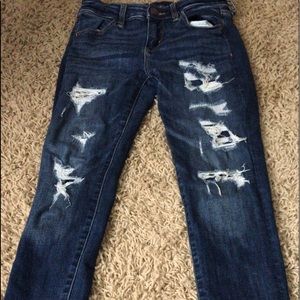 american eagle ripped jeans